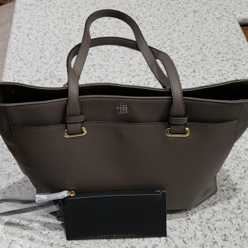 Tommy Hilfiger Tote and Pouch Bag